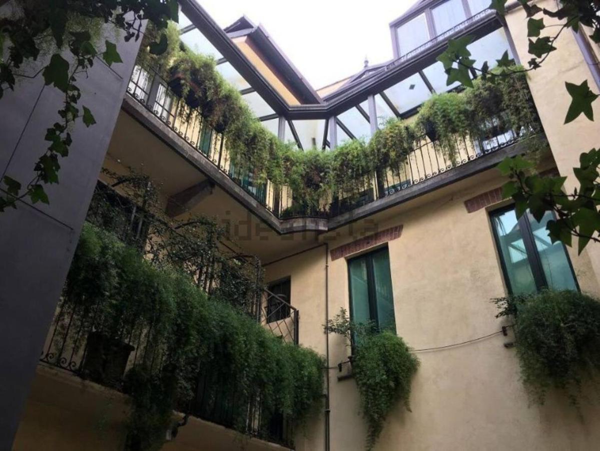 Hl Luxury Duomo Apartment - Via Torino, Montenapoleone Mailand Exterior foto